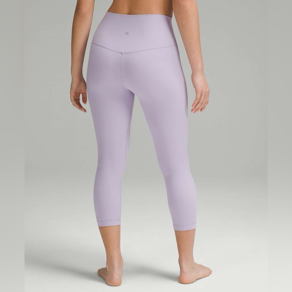 Lululemon Align High Rise Crop 23" Lavender Pastel Lilac Size 14 Cropped W6BWSS
